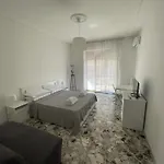 Maison 16 *