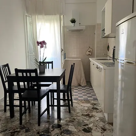 Maison 16 * Bari