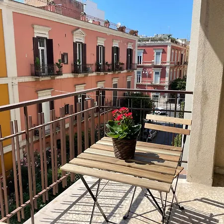 Maison 16 Bari